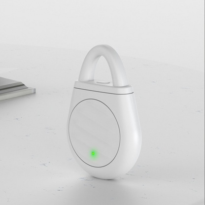 🔥Limited time offer Buy 3 get 3 free！🐦No more trouble from birds, beasts and locusts！Portable Ultrasonic Bird Repellent Keychain